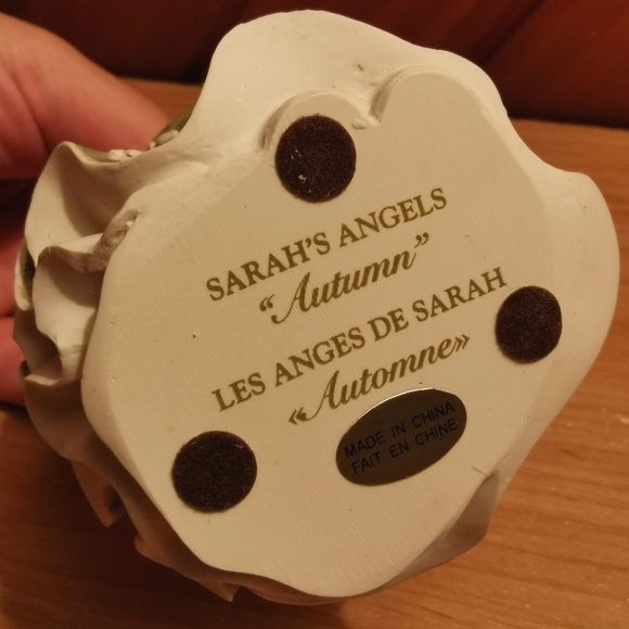 Sarah's Angels "Autumn" Figurine - Picture 6 of 6